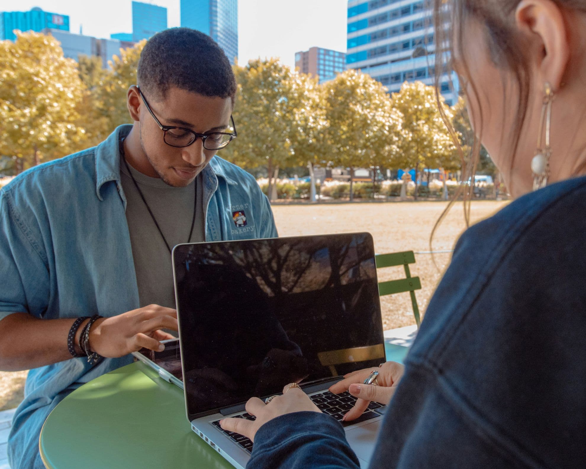 Supercharge Your Workflow: 10 AI Tools Today's Executives Are Using to Work Smarter
